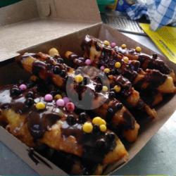 Pisang Crispy Topping Coklat