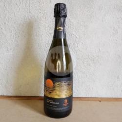 (21 ) Hatten Wine Tunjung Brut Sparkling