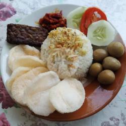 Nasi Liwet Sambal Telur Puyuh