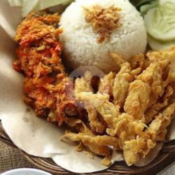 Nasi Penyet Wader