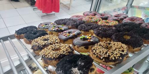 Donuts - Swalayan Ada Kudus