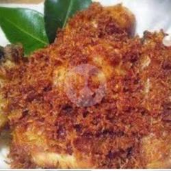 Ayam Serundeng Sambel Krosak