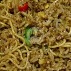 Nasi Goreng Mawud