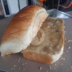 Roti Bantal Srikaya