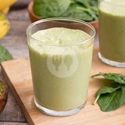 Matcha Yogurt Smoothie