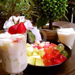 Yogurt Buah