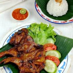 2ekor Puyuh Bakar Madu Tanpa Nasi   Lalapan Sambel