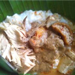 Bubur Gudeg Suwir Ayam