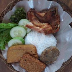 Paket Nasi Ayam Dada Tahu Tempe Perkedel