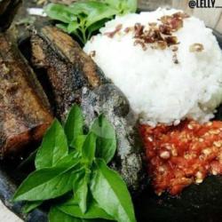 Nasi Pecel Lele Goreng