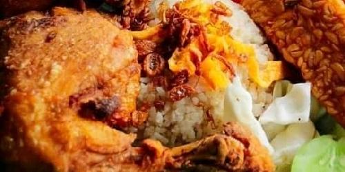 Rica-Rica Basur & Ayam Goreng-Bakar,Lancar Sari
