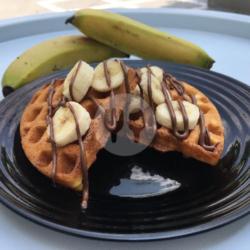 Waffle Ice Cream Banana Choco Crunchy