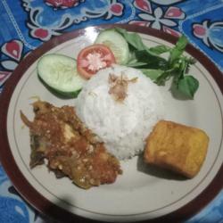 Paket Ayam Penyet
