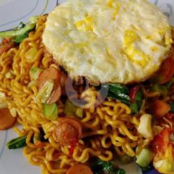 Mie Sedap Goreng Pedas   Telor Dan Sayur