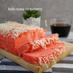 Bolu Susu Strawberry