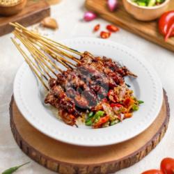 10 Tusuk Sate Maranggi Kambing   Sambal Matah   Sambal Kecap