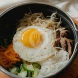 Dolsot Bibimbap Beef