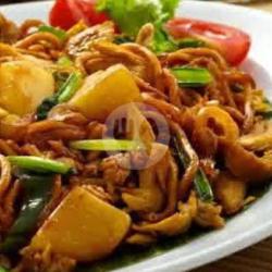 Mie Goreng Istimewa