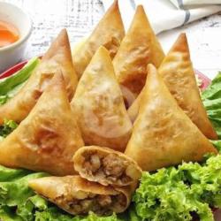 Samosa Daging