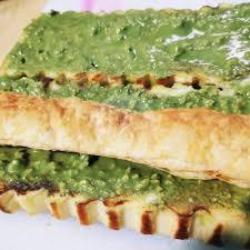 Roti Bakar Pandan Blueberry