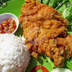 Nasi Pecel Ayam Selimut Telur