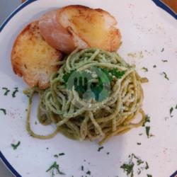 Spaghetti Pesto Sauce