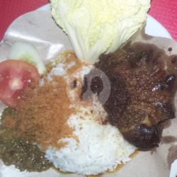 Nasi Atiampela