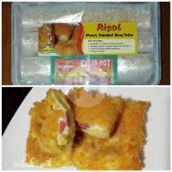 Frozen Risol Mayo (isi 6)   Saos Sambal Sachet