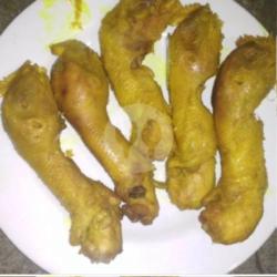 Kepala Ayam Ungkep Bumbu Kuning (2pcs)