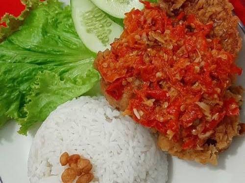 Ayam Geprek Sunda WANIRASA, Jl. Me Wira Parung