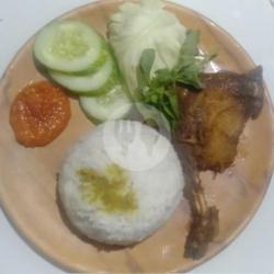 Nasi Bebek Penyet