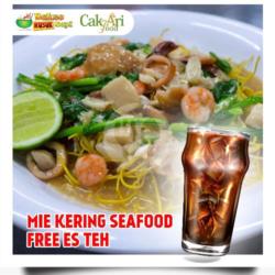 Mie Kering Seafood Free Es Teh