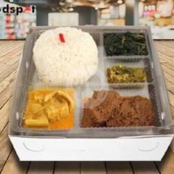 Nasi Padang Ikan Goreng   Telur Bulat  Tahu/tempe / Dos