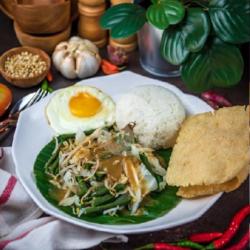 Nasi Pecel   Telur Ceplok / Telur Dadar