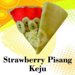 Strawberry Pisang Keju Crepes