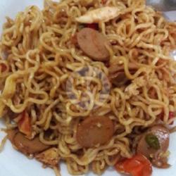 Mie Ori Plus Sosis