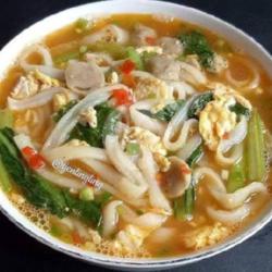 Kwetiaw Kuah