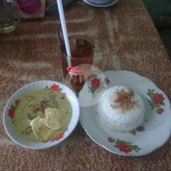 Paket Soto Ayam  Esteh Manis