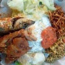 Nasi Campur Ikan Bandeng Utuh