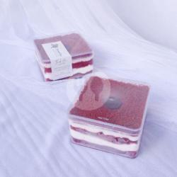 Red Velvet Dessert Box