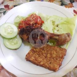 Ayam Kampus Dilaosin Tanpa Nasi