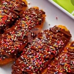 Pisang Crispy Rainbow