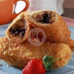 Risoles Crispy Pisang Coklat Keju (3pc) New!