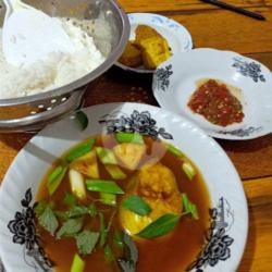 Nasi Pindang Baung Badan Free Tahu Goreng