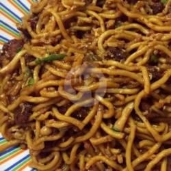 Mie Kluntung Goreng / Rebus