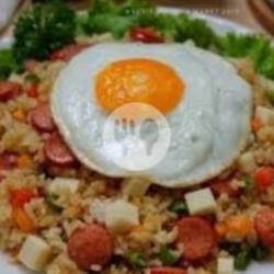 Nasi Goreng Sosi Telur Pisah