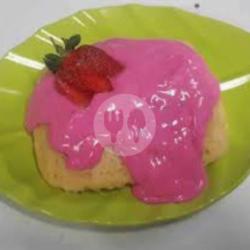 Pancong Strawberry Susu Lumer