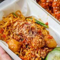 Mie Pentol Hot Melotot Jumbo