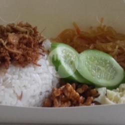 Nasi Uduk Abon Komplit