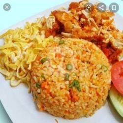 Nasi Goreng Telor Ayam Geprek   Teh Es